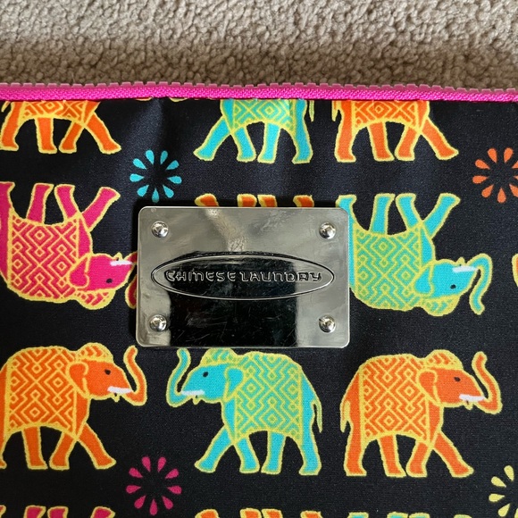 iPad or tablet case - Picture 4 of 5